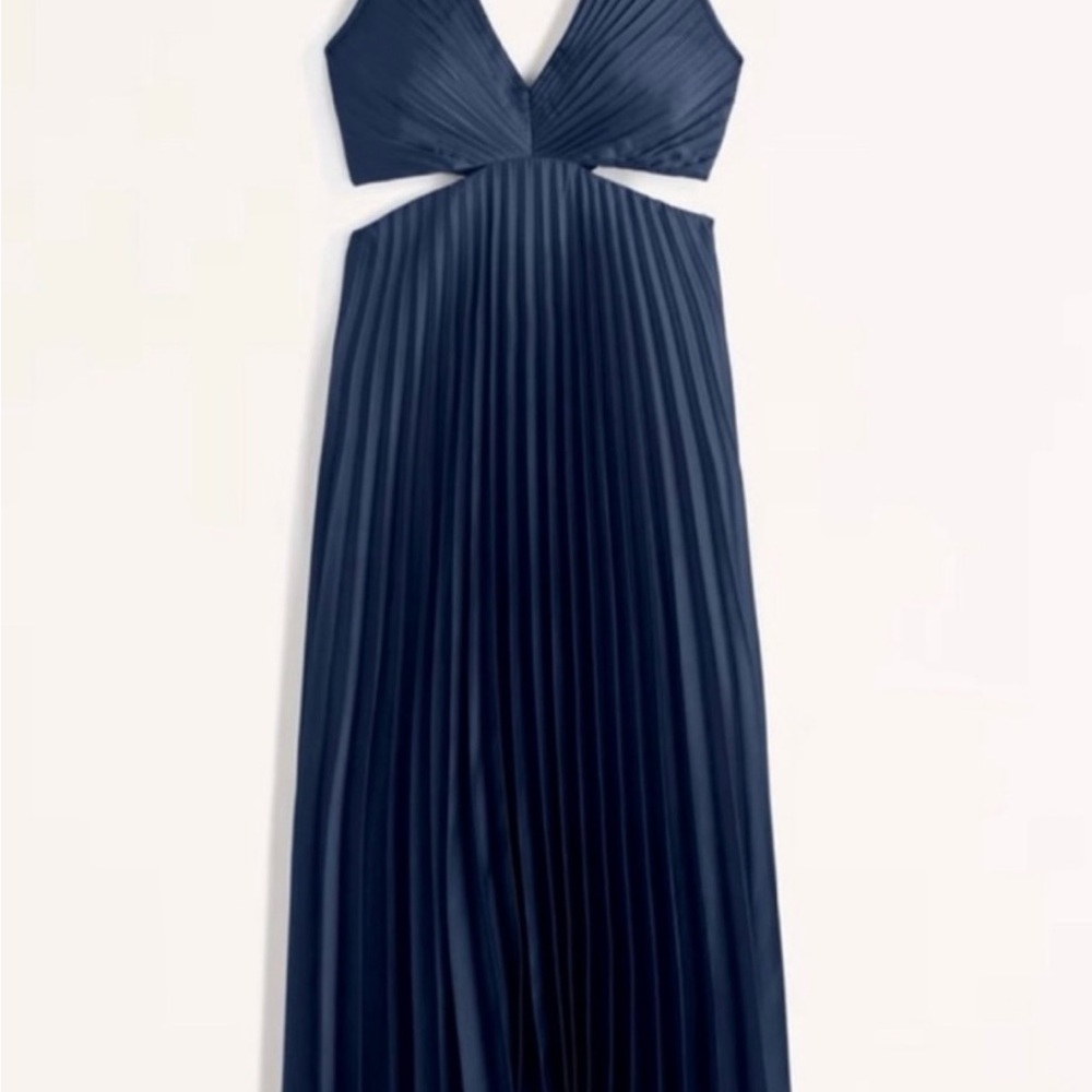Elegant Navy Blue Pleated Dress